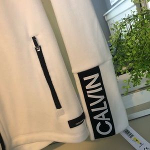 Calvin Klein Sweater